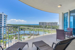 Destin Resort Condo with Pool and Beach Shuttle!